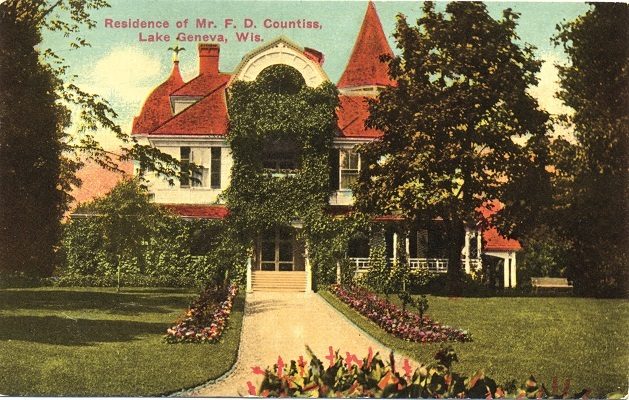To the west of Villa Hortensia on the north shore is Alta Vista, thought to best demonstrate Shaw’s European design influence. It was built in 1920 for Colonel William Nelson Pelouze after the grand Victorian-style home on the property burned to the ground.
