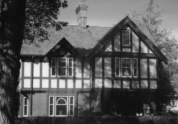 Florence and Dr. W.H. MacDonald House (933 Main St., Lake Geneva)